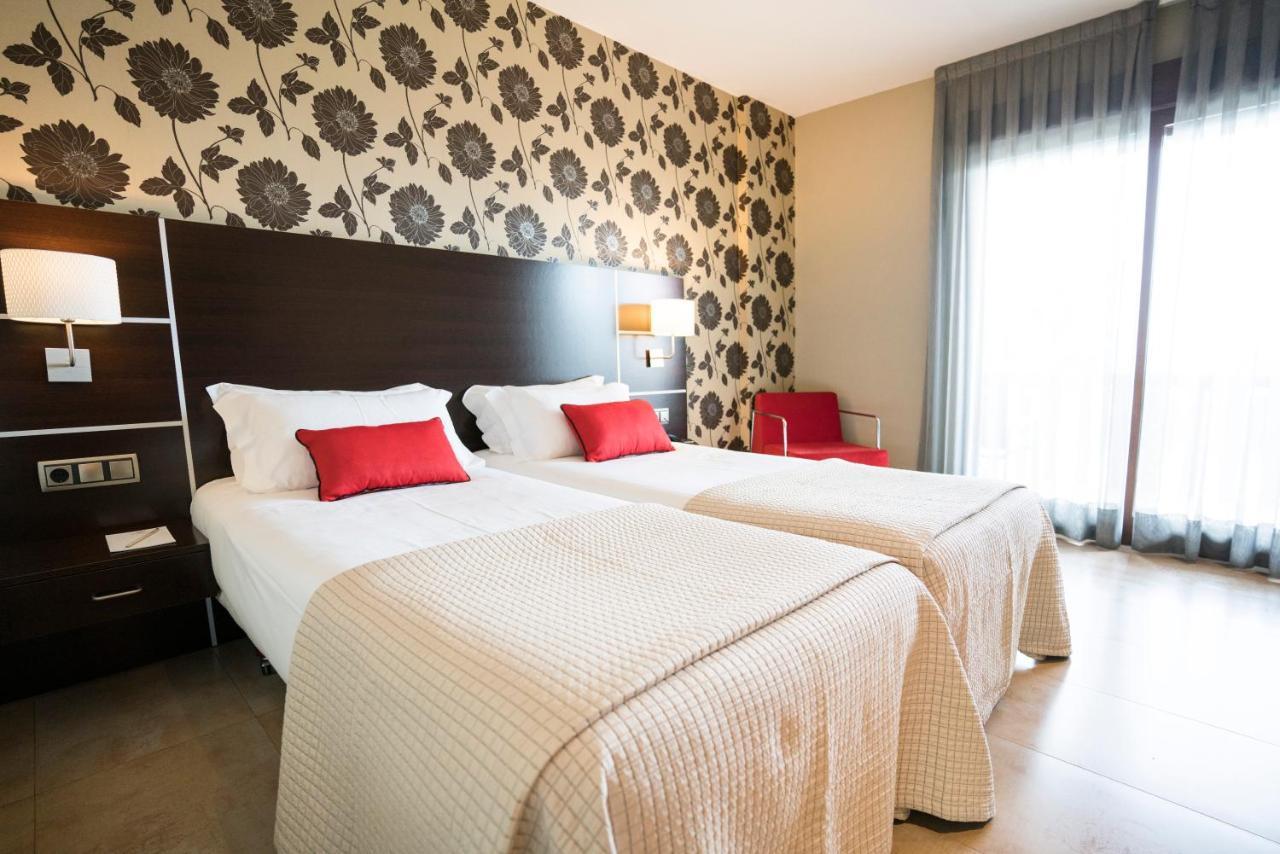 Hotel Piramide 2 ปอร์โตโนโว ภายนอก รูปภาพ